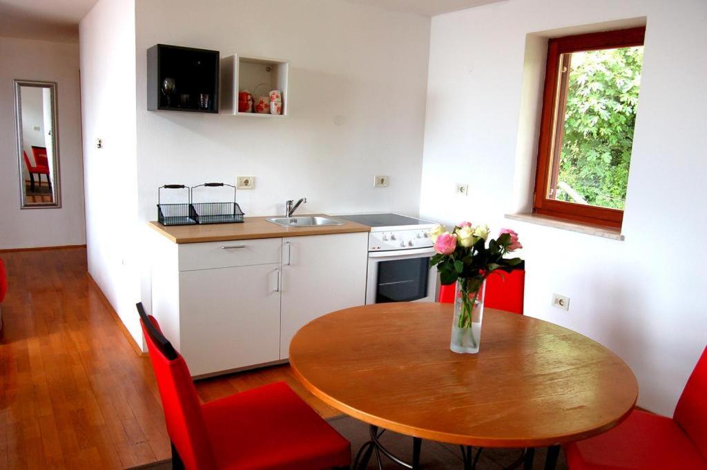 Beautiful Street Apartment Portoroz Exterior photo